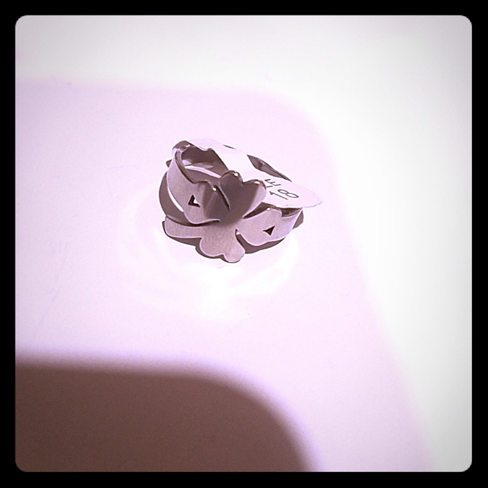 Four Leaf Clover Ring